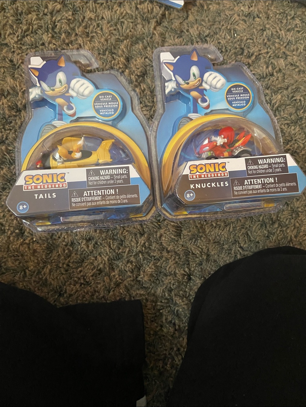 Sonic the Hedgehog Tails & Knuckles Die-Cast Vehicles - Yellow & Red